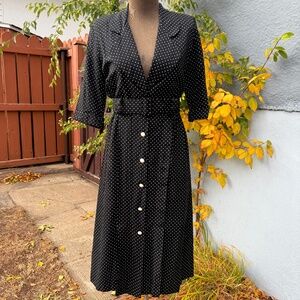 Classic Vintage 80s black and white polka-dot shirt dress